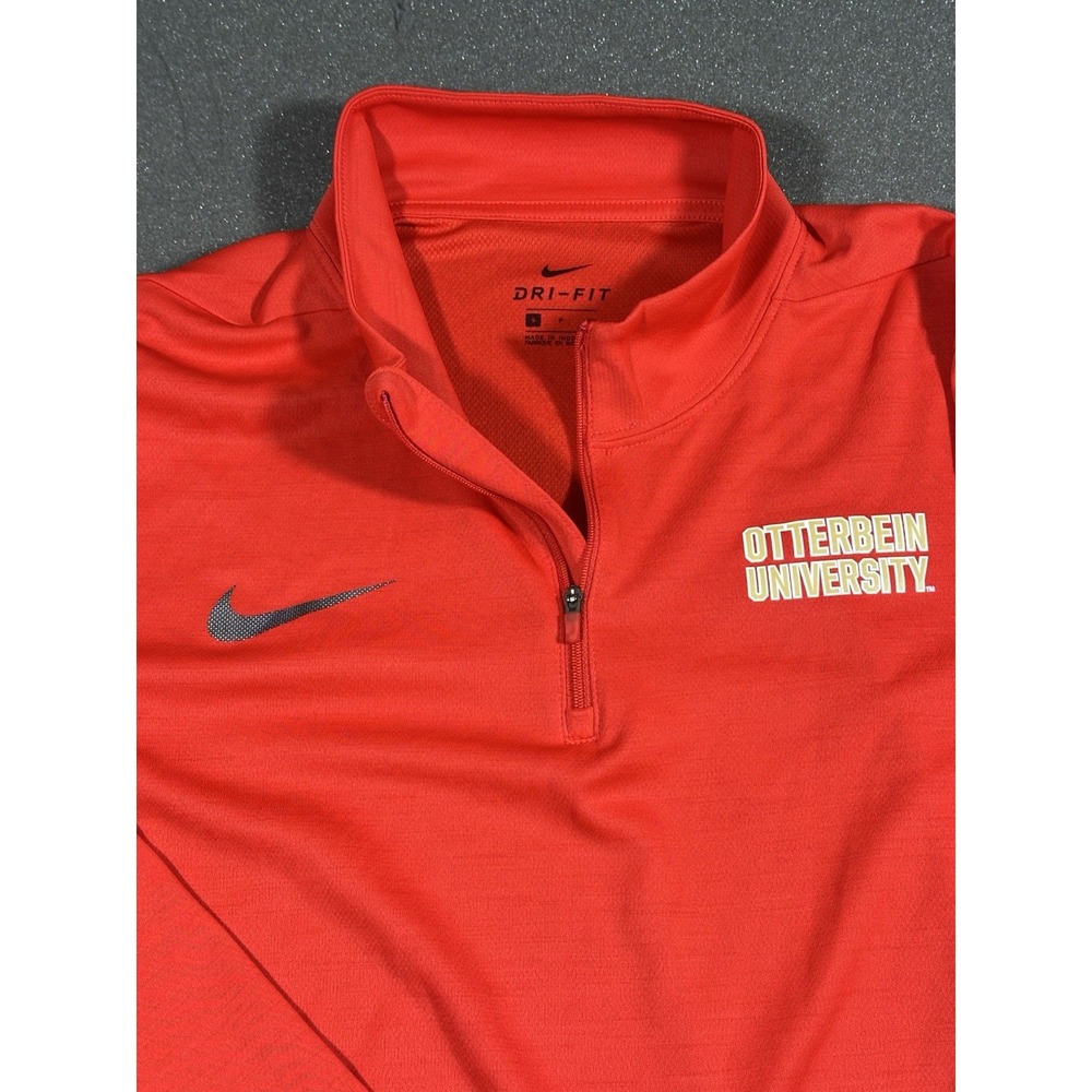 Men's Nike DriFIT Otterbein University Long Sleeve Lightweight 1/4 Zip Small Red